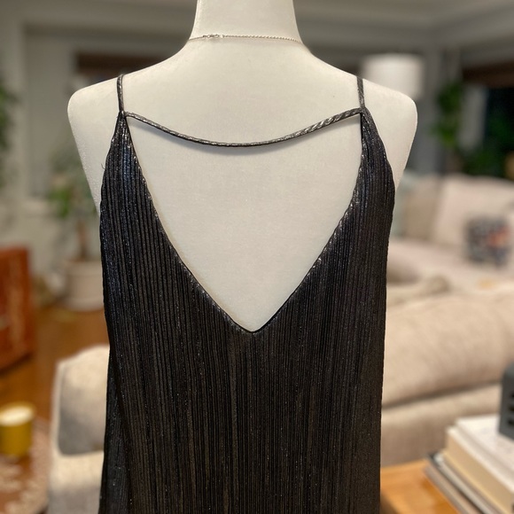 BNWT Silver & Black Shimmery Cocktail Dress - Picture 8 of 10